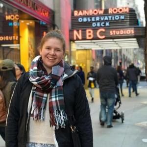 Meet your Posher, Carrie